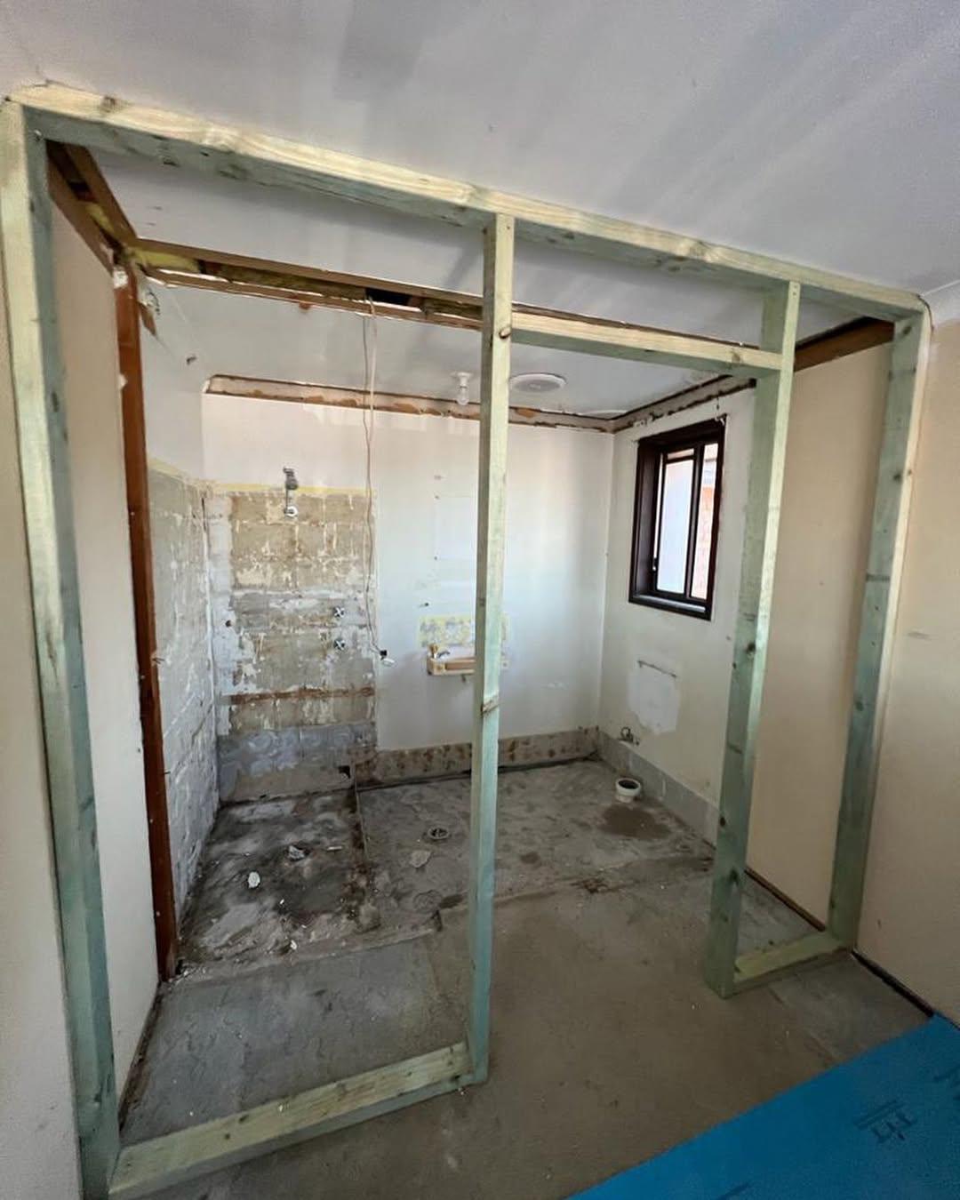 Bathroom before renovation